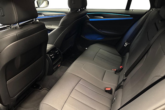 BMW 530e 10 of 14