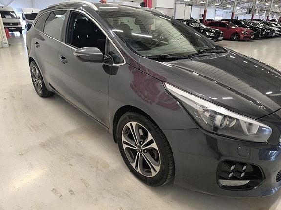 Kia Ceed 3 of 10