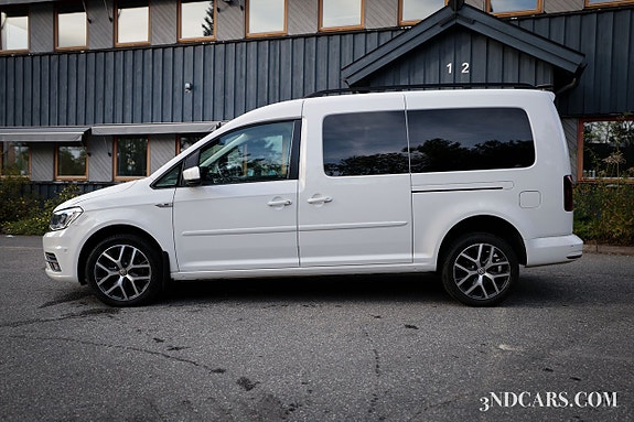 Volkswagen Caddy Maxi 8 of 23