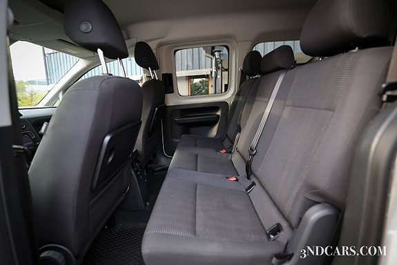 Volkswagen Caddy Maxi 15 of 23