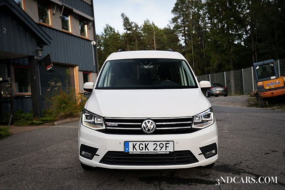 Volkswagen Caddy Maxi 3 of 23