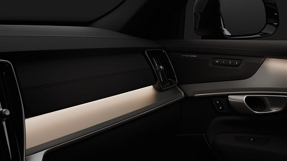 Volvo XC90 24 of 27
