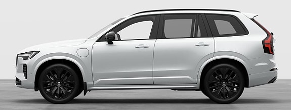 Volvo XC90 16 of 27