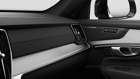 Volvo XC90 23 of 27