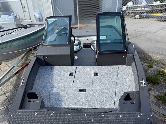 Finval 470 Evo DC – fabriksny sportfiskebåt med Honda BF60 4 of 8