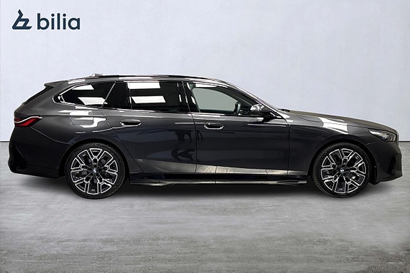 BMW 530e 2 of 14