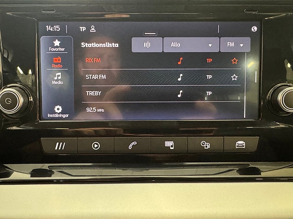 Seat Arona 23 of 25