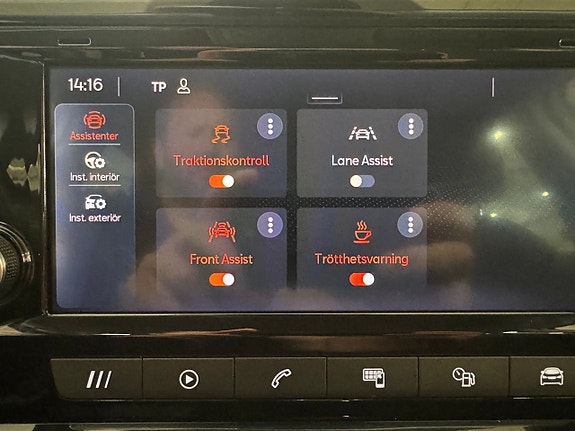 Seat Arona 24 of 25