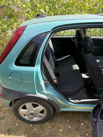 Opel Corsa 3 of 4