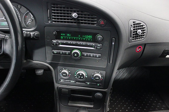 Saab 9-5 16 of 19