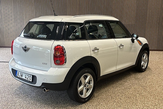 MINI Countryman One 4 of 8