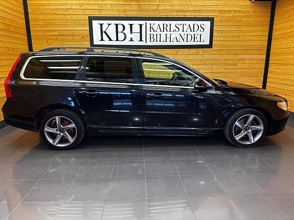 Volvo V70 7 of 25