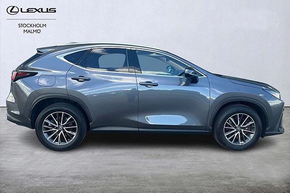 Lexus NX450h+ 5 of 25