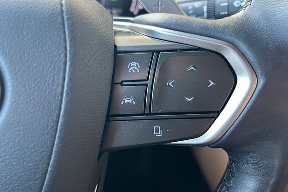 Lexus NX450h+ 17 of 25