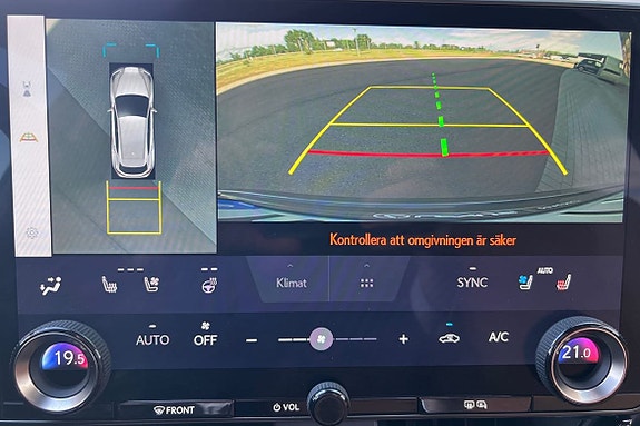 Lexus NX450h+ 14 of 25