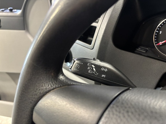 Volkswagen Transporter 15 of 25
