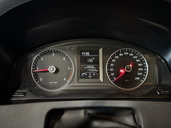 Volkswagen Transporter 10 of 25