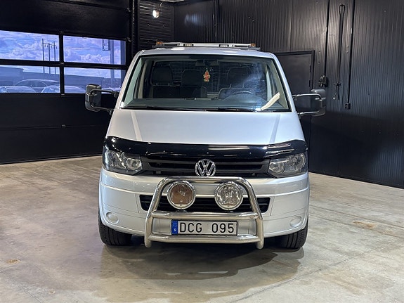 Volkswagen Transporter 2 of 25