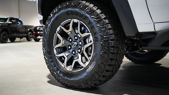 Chevrolet Colorado 10 of 30