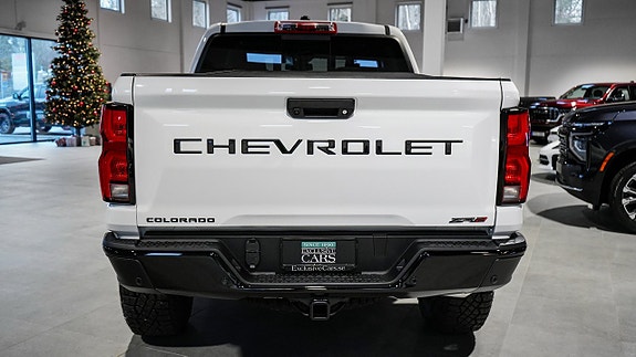 Chevrolet Colorado 6 of 30