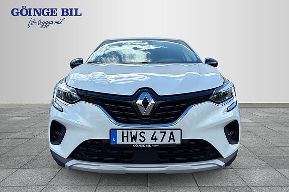 Renault Captur 3 of 18