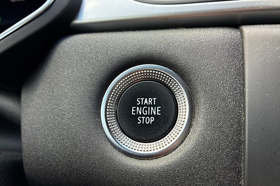 Renault Captur 14 of 18