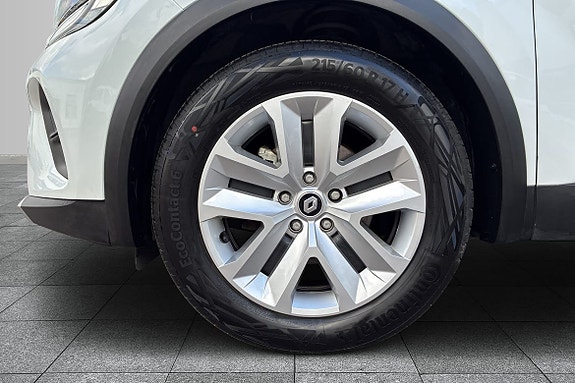 Renault Captur 8 of 18