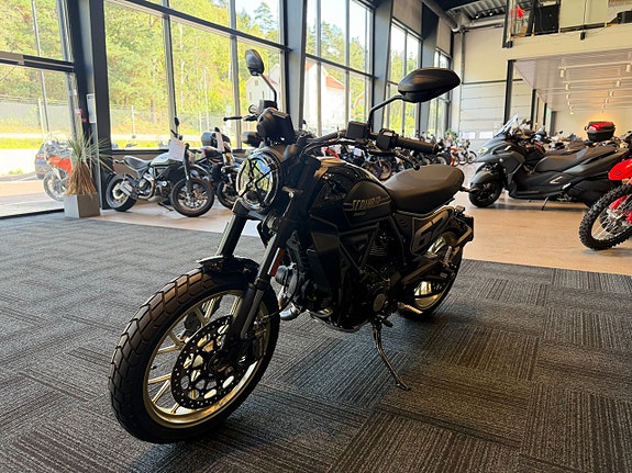 Ducati Scrambler Full Throttle *DEMO* 7 of 9