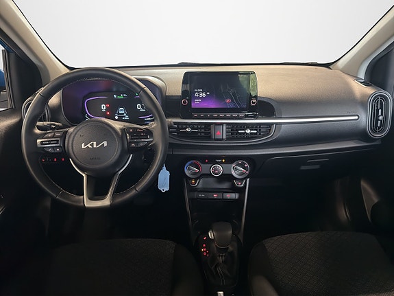 Kia Picanto 12 of 12