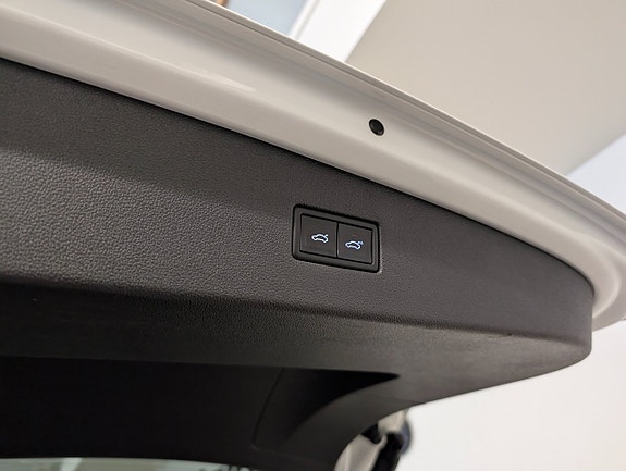 Volkswagen Tiguan Allspace 5 of 23