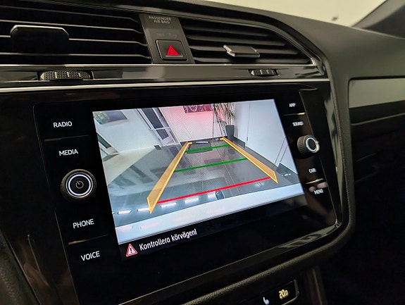 Volkswagen Tiguan Allspace 15 of 23