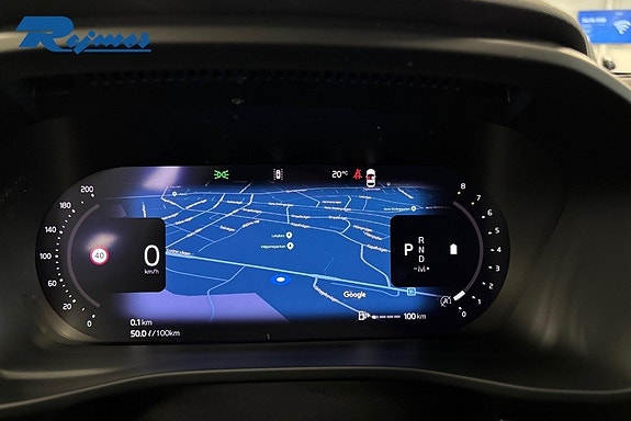 Volvo XC40 13 of 20