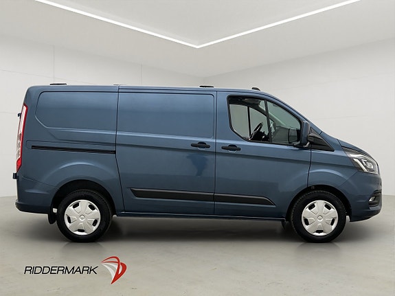 Ford Transit Custom 2 of 30