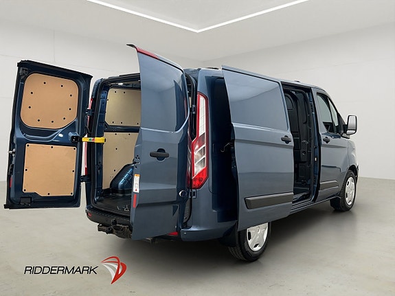 Ford Transit Custom 12 of 30