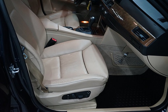 BMW 525d 10 of 20