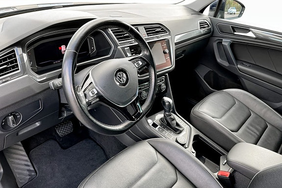 Volkswagen Tiguan 5 of 9