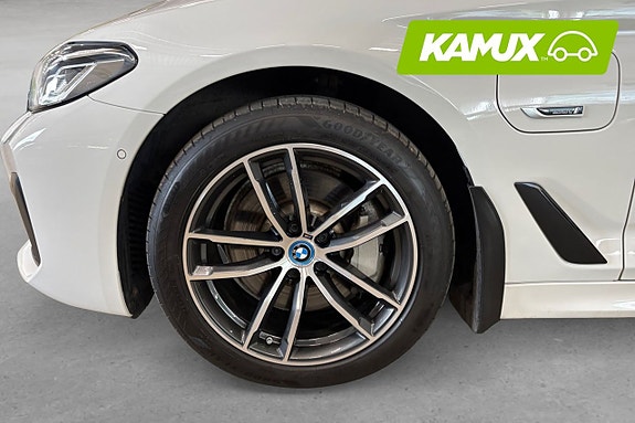 BMW 530e 8 of 26