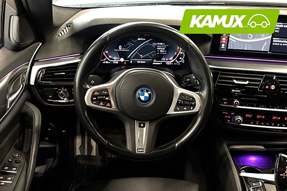 BMW 530e 14 of 26