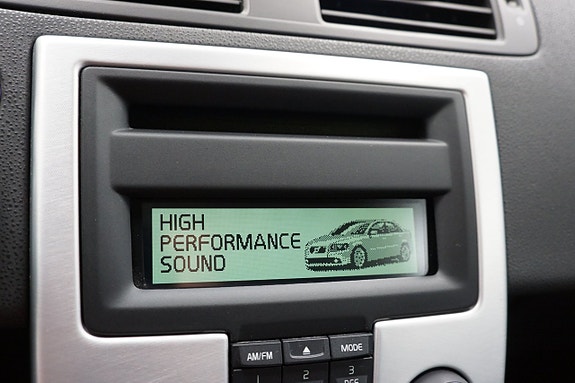 Volvo S40 14 of 17