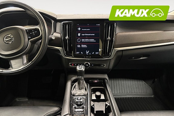 Volvo V90 Cross Country 11 of 18