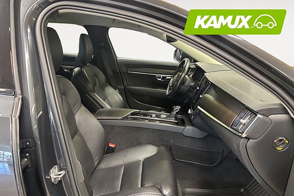 Volvo V90 Cross Country 15 of 18