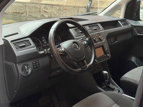 Volkswagen Caddy 9 of 21