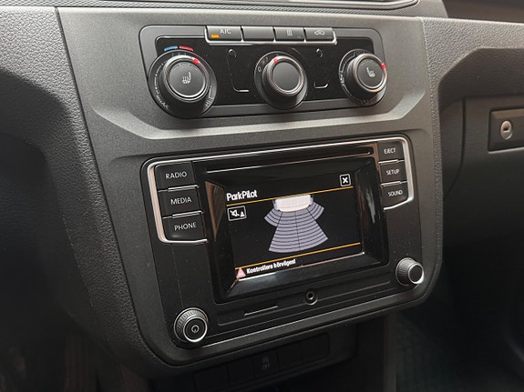 Volkswagen Caddy 14 of 21