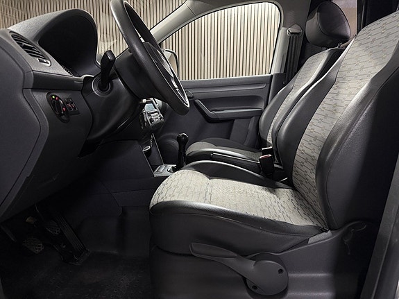 Volkswagen Caddy 12 of 18