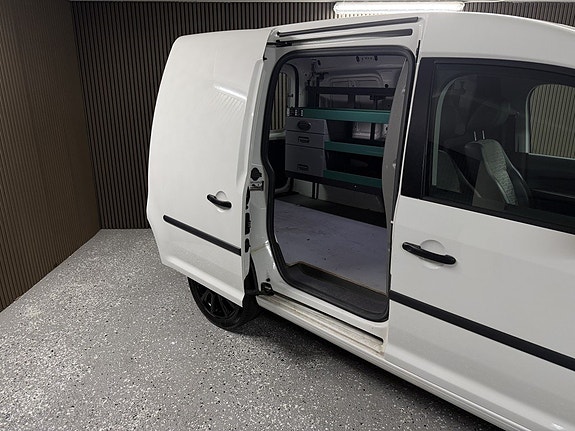 Volkswagen Caddy 15 of 18