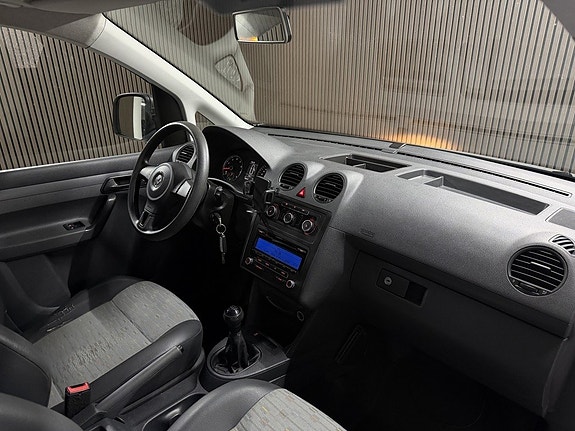 Volkswagen Caddy 8 of 18