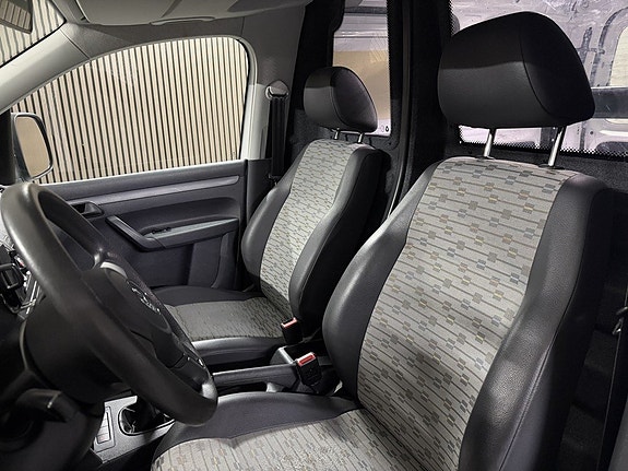 Volkswagen Caddy 13 of 18