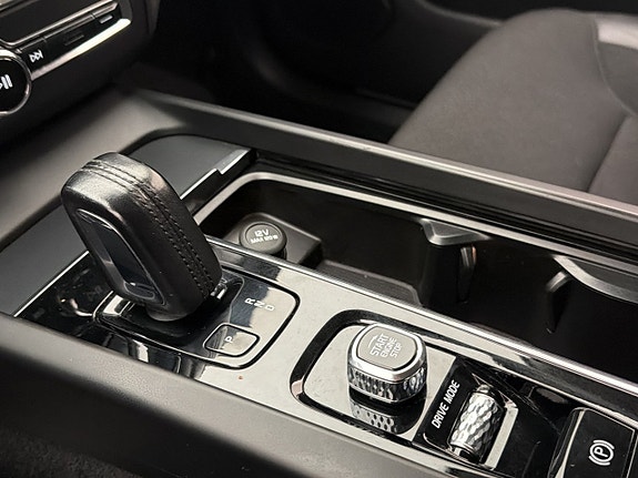 Volvo XC60 26 of 30