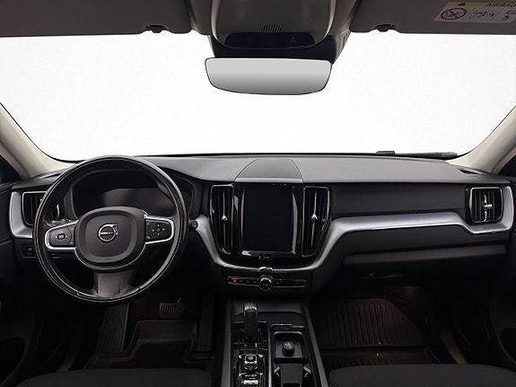 Volvo XC60 14 of 30