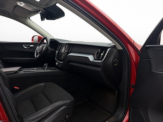 Volvo XC60 29 of 30